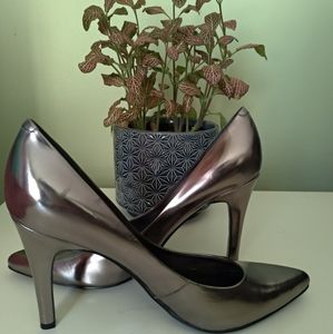 Nine West Gaffer Patent Leather heels